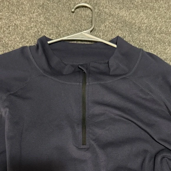 Fabletics Dark Blue Long Sleeve 1/4 Zip NWT Size XL - Picture 7 of 7